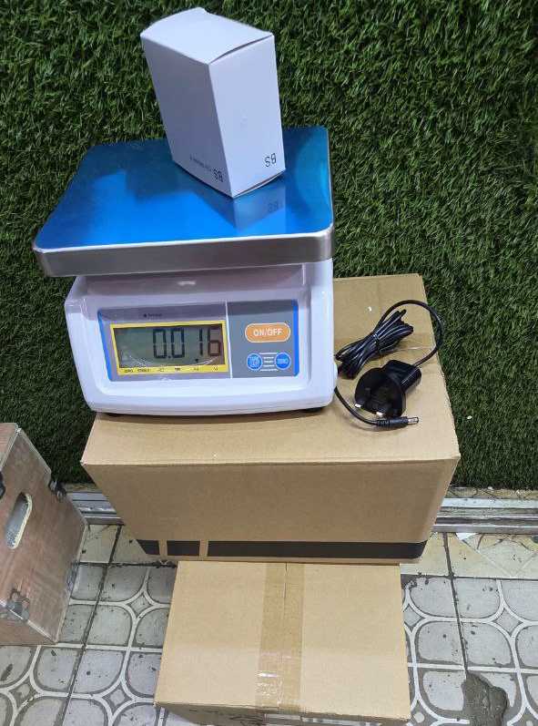 0c02d903-5b62-4d58-985d-076861cc25e0.jpeg T-28 scale (15kgs) - Image 1